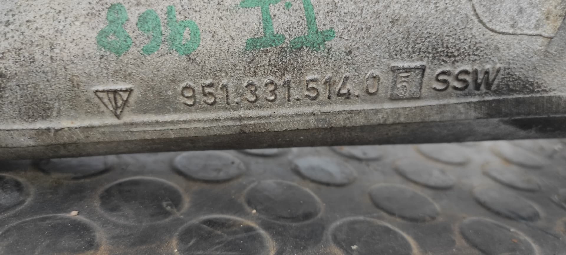Recambio de MANGUETA TRASERA DERECHA para PORSCHE 944 3.0 M4441 referencia OEM IAM 9513315144R 5