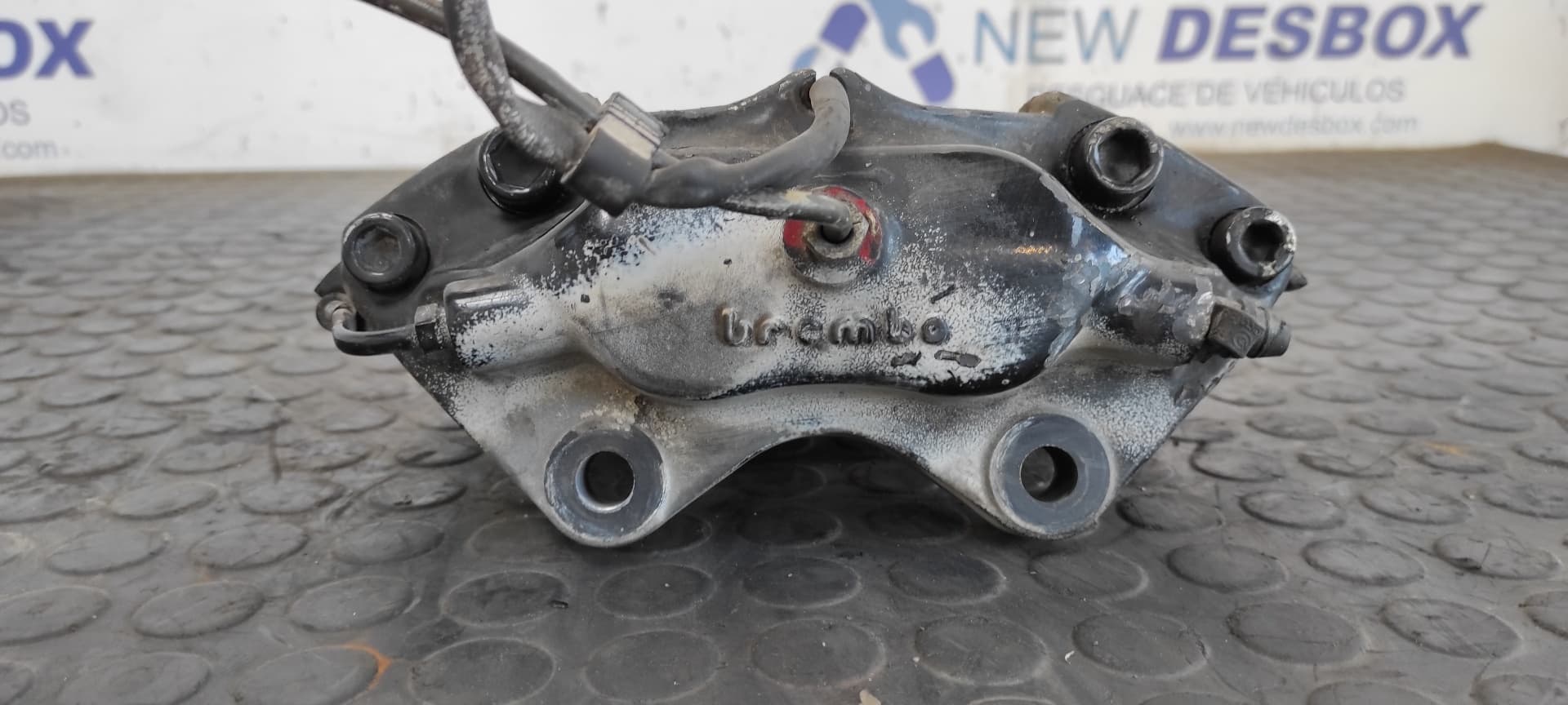 Recambio de PINZA DE FRENO TRASERA IZQUIERDA para PORSCHE 944 3.0 M4441 referencia OEM IAM 20467300 8