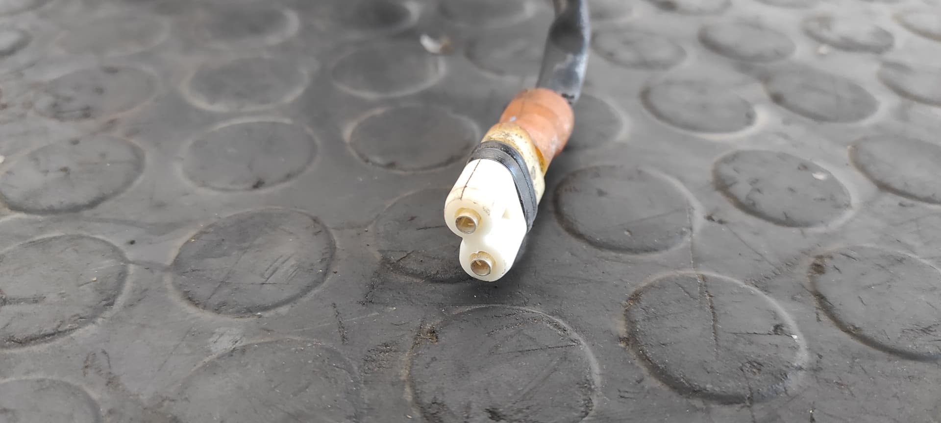 Recambio de PINZA DE FRENO TRASERA DERECHA para PORSCHE 944 3.0 M4441 referencia OEM IAM 20467300 9