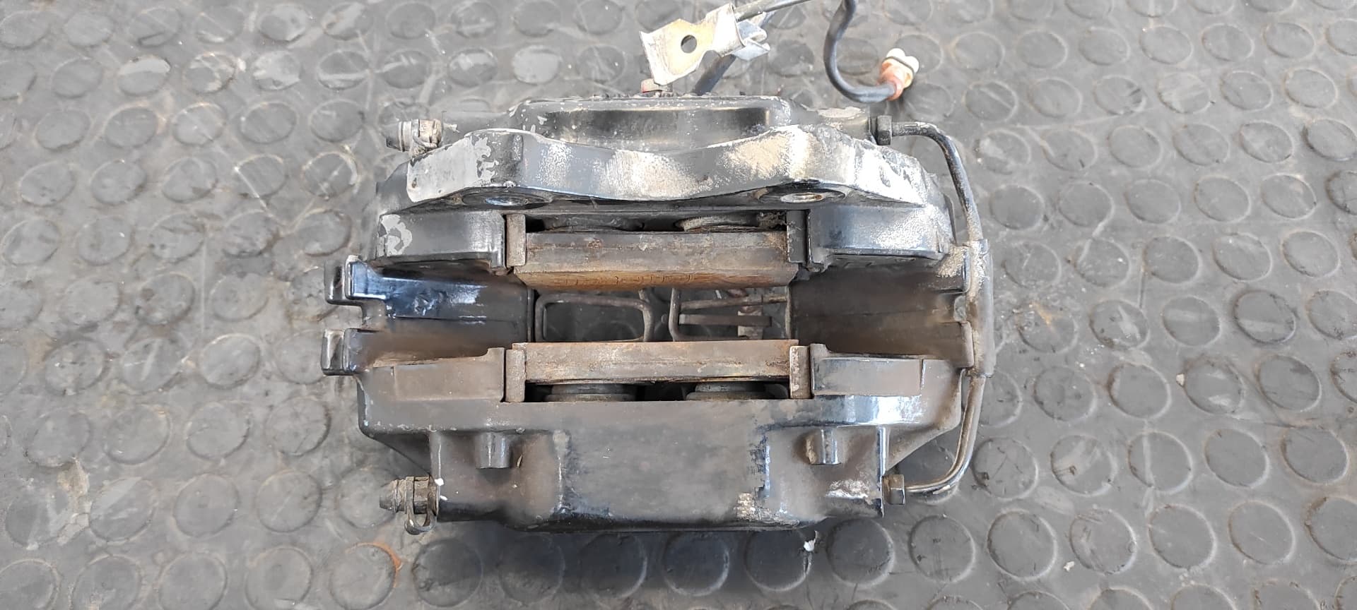 Recambio de PINZA DE FRENO TRASERA DERECHA para PORSCHE 944 3.0 M4441 referencia OEM IAM 20467300 5