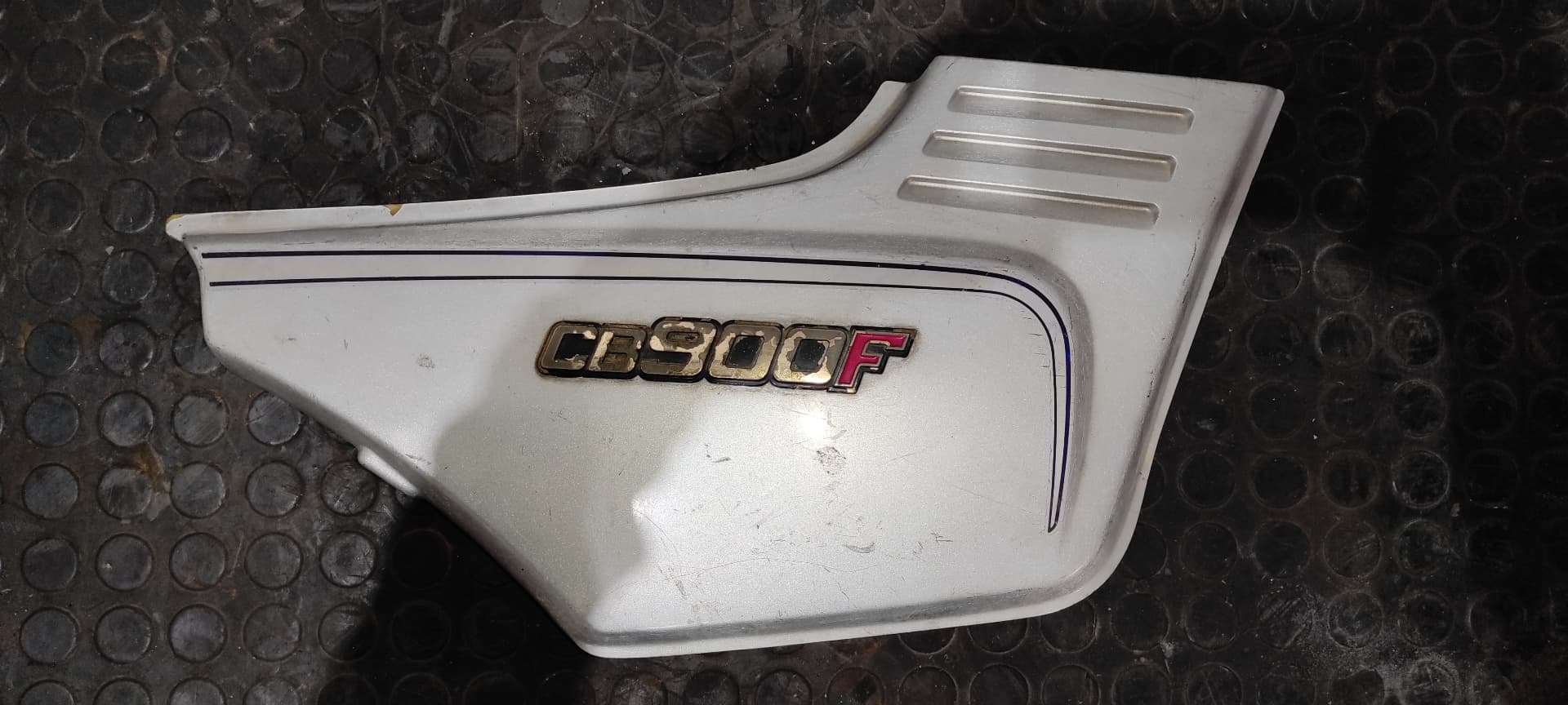 Recambio de NO IDENTIFICADO para HONDA CB 900 referencia OEM IAM 83600438