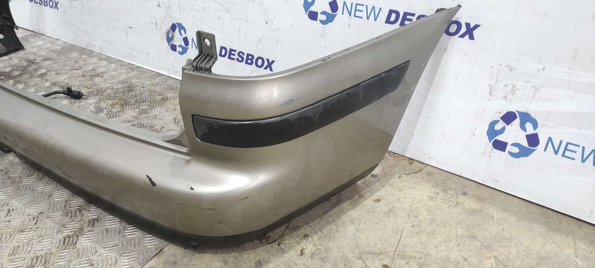 Recambio de PARAGOLPES TRASERO para FORD GALAXY (VY) AUY referencia OEM IAM    - CHAMPAGNE 9