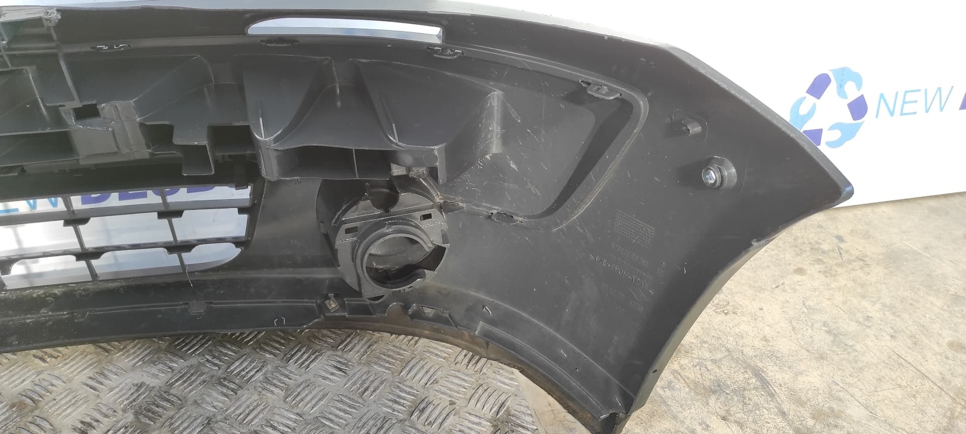 Recambio de PARAGOLPES DELANTERO para NISSAN KUBISTAR (X76) Premium (L1) K9K722 referencia OEM IAM    - BLANCO 8