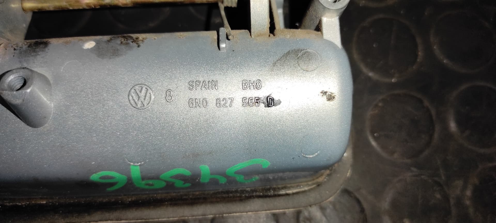 Recambio de MANETA EXTERIOR PORTON para SEAT ALHAMBRA (7V9) Sport Plus AUY referencia OEM IAM 6N0827565D   - BLANCO 4