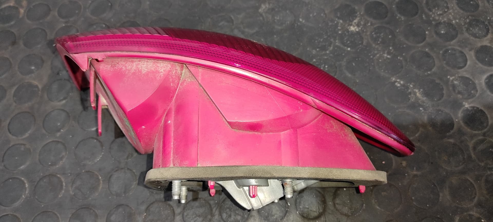 Recambio de PILOTO TRASERO IZQUIERDO para ALFA ROMEO 147 (190) 1.9 JTD 150 Collezione 937A5000 referencia OEM IAM 46556349   - BLANCO 2