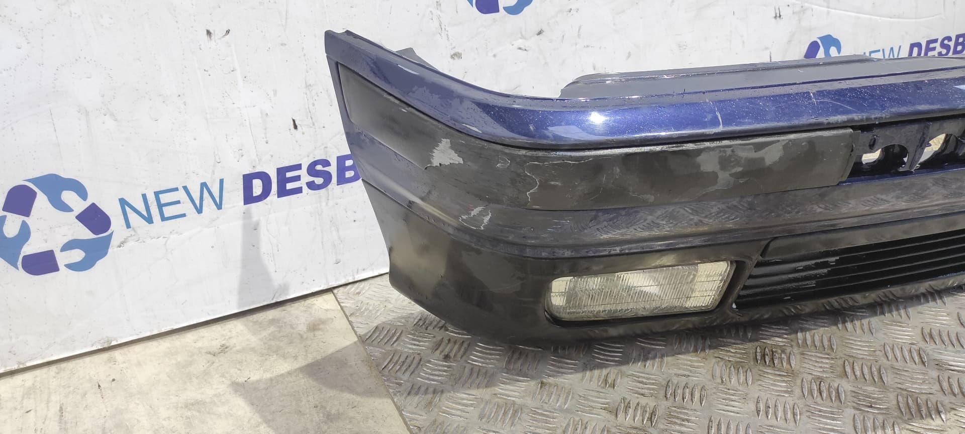 Recambio de PARAGOLPES DELANTERO para BMW SERIE 3 COMPACTO (E36) 1.9 CAT 194S1 referencia OEM IAM    - BLANCO 8