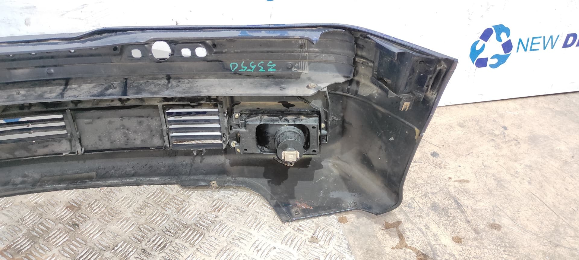 Recambio de PARAGOLPES DELANTERO para BMW SERIE 3 COMPACTO (E36) 1.9 CAT 194S1 referencia OEM IAM    - BLANCO 3