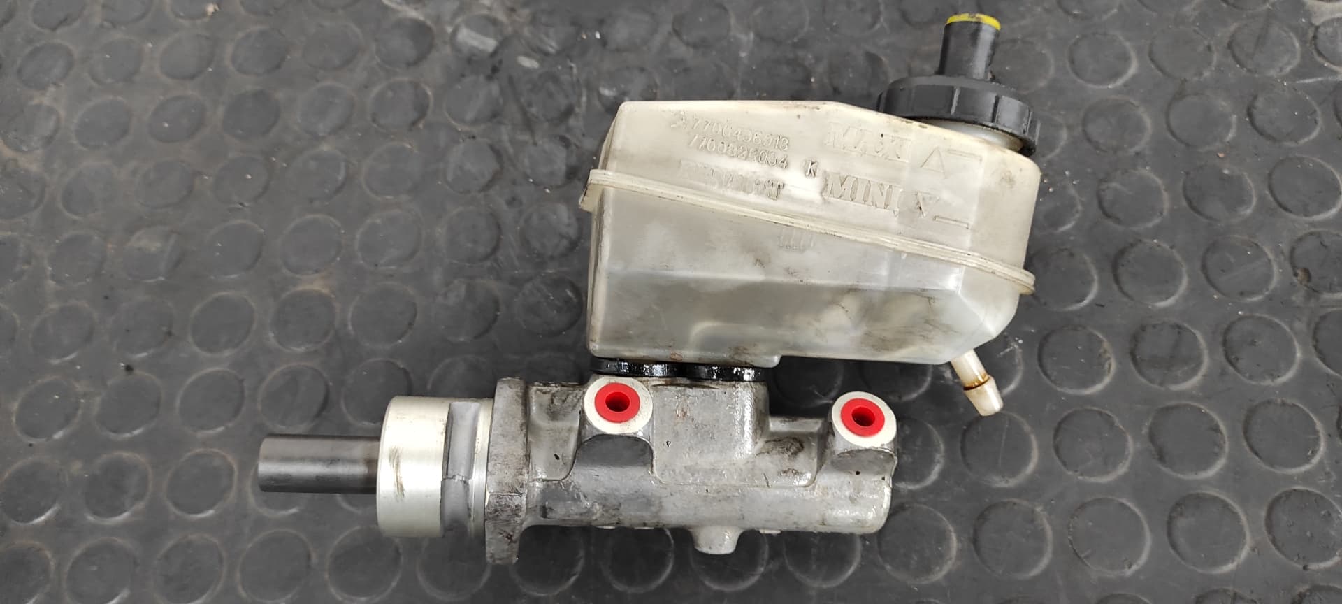Recambio de BOMBA FRENO para RENAULT SCENIC RX4 (JA0) 1.9 dCi F9QK7 referencia OEM IAM 7700436913   - GRIS 2