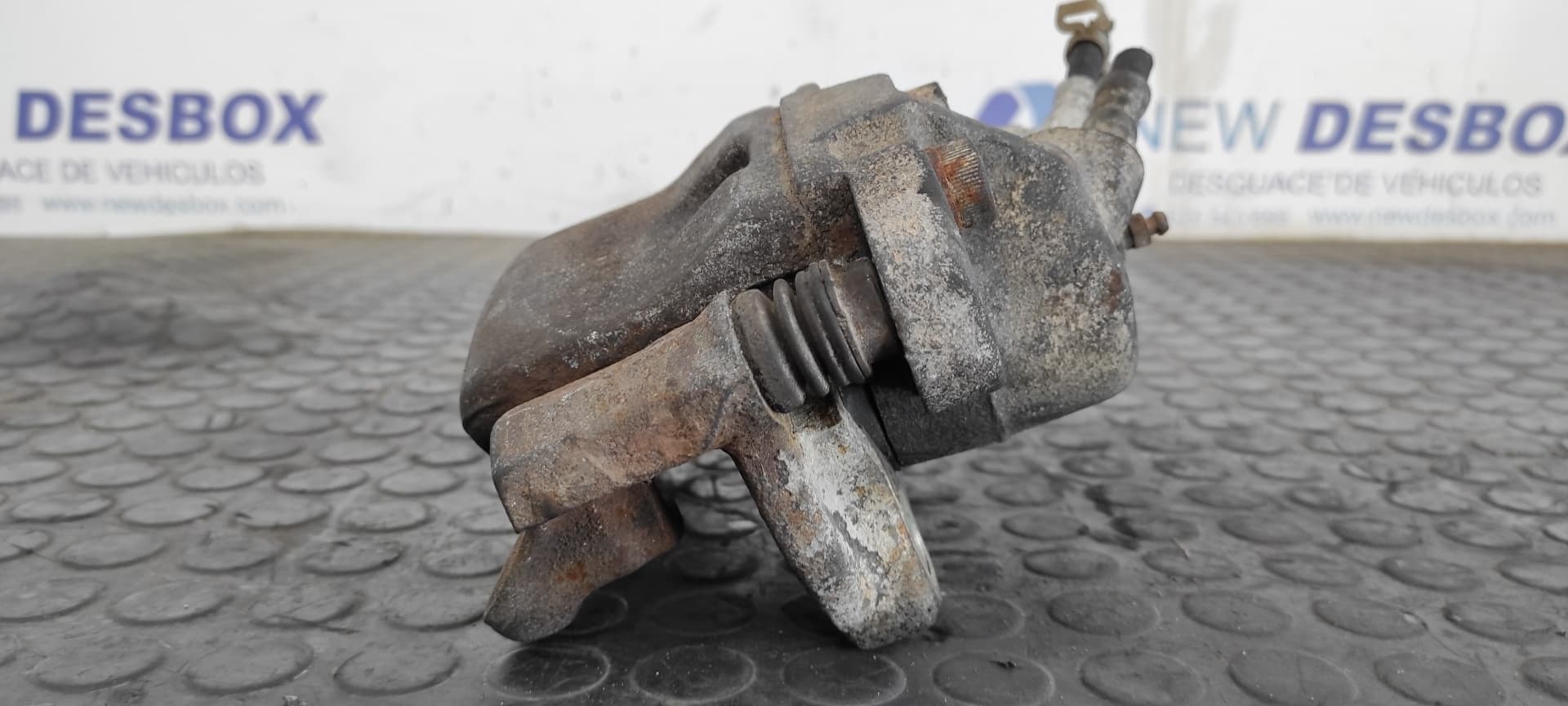 Recambio de PINZA DE FRENO DELANTERA DERECHA para FIAT DUCATO COMBI (290 DESDE 08.90) Base 814467 referencia OEM IAM 67320322   - BLANCO 8
