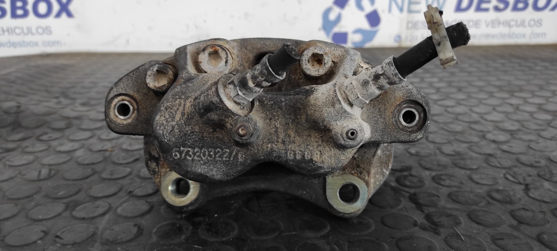Recambio de PINZA DE FRENO DELANTERA DERECHA para FIAT DUCATO COMBI (290 DESDE 08.90) Base 814467 referencia OEM IAM 67320322   - BLANCO 2