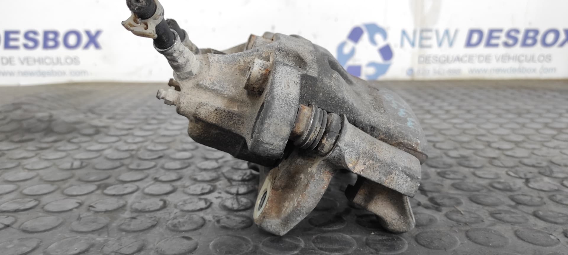 Recambio de PINZA DE FRENO DELANTERA DERECHA para FIAT DUCATO COMBI (290 DESDE 08.90) Base 814467 referencia OEM IAM 67320322   - BLANCO 7