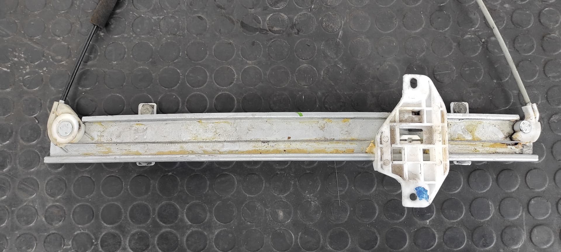 Recambio de ELEVALUNAS DELANTERO DERECHO para PEUGEOT PARTNER (S2) Combi Pro WJYDW8B referencia OEM IAM    - BLANCO 3