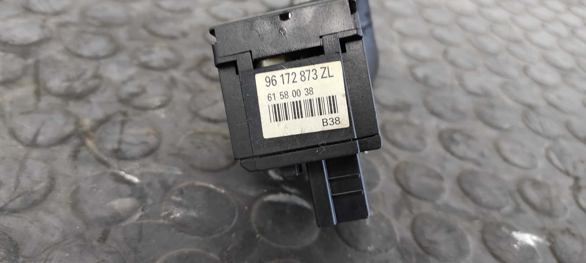 Recambio de MANDO LIMPIA para CITROEN XSARA PICASSO 1.8 16V 6FZ referencia OEM IAM 96172873ZL   - ROJO 6