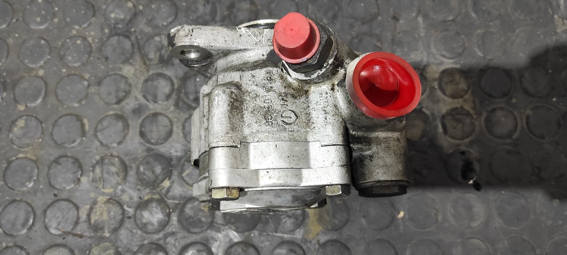 Recambio de BOMBA DIRECCION para NISSAN ATLEON 165 B660N referencia OEM IAM 7684955103 4