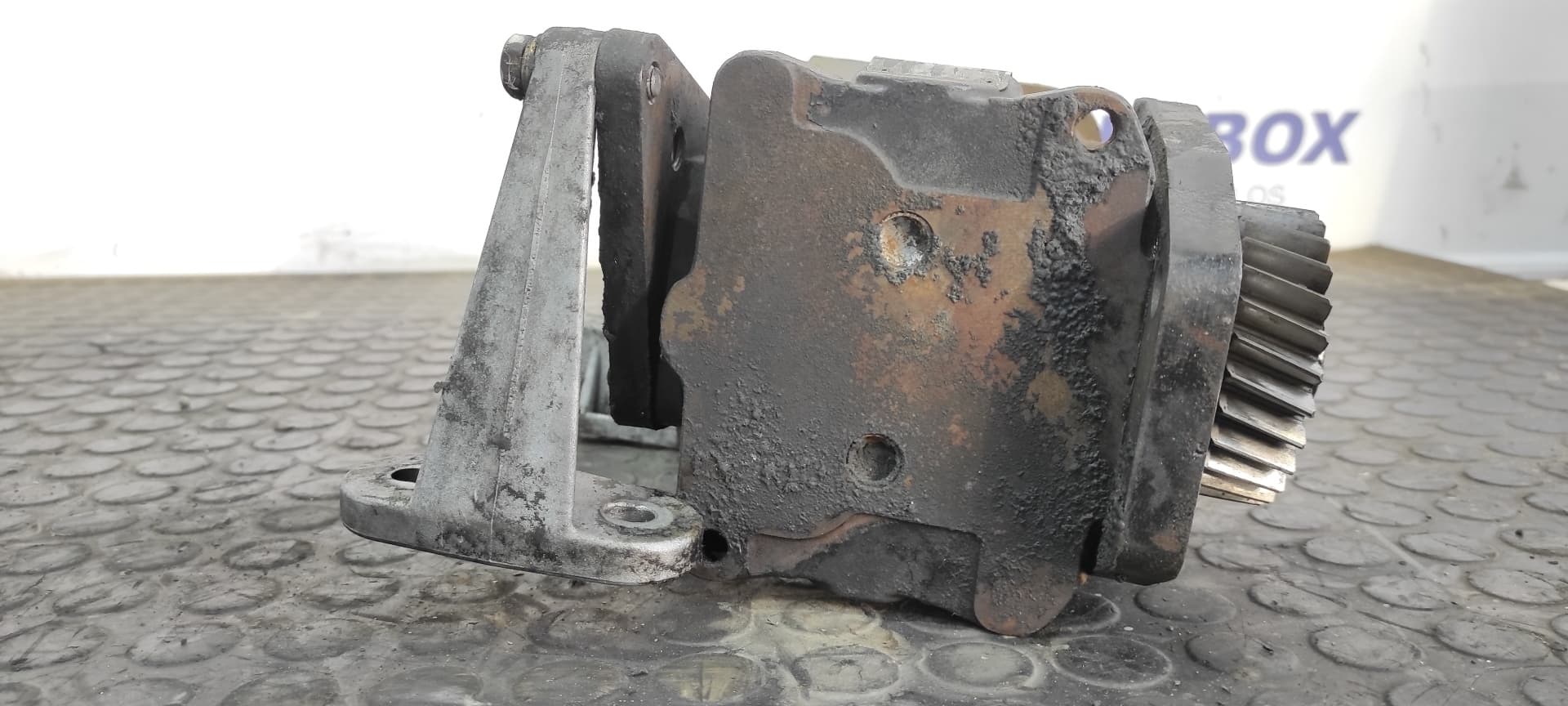 Recambio de NO IDENTIFICADO para NISSAN ATLEON 165 B660N referencia OEM IAM 4640521 2