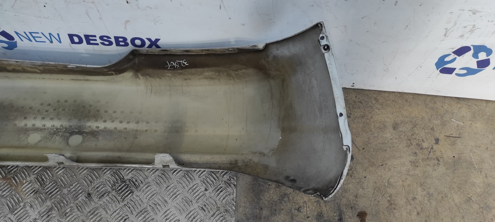 Recambio de PARAGOLPES TRASERO para TOYOTA CELICA (T20) 1.8 16V CAT referencia OEM IAM    - BLANCO 5