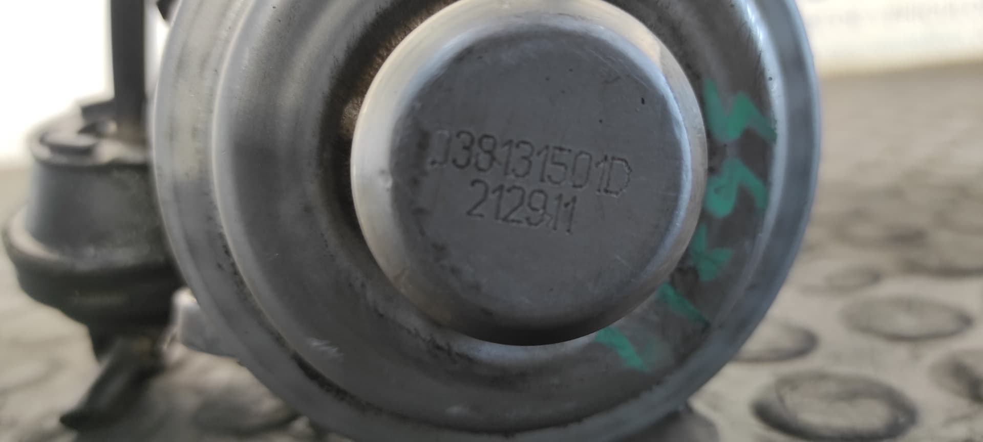 Recambio de VALVULA EGR para VOLKSWAGEN PASSAT BERLINA (3B3) 1.9 TDI AVB referencia OEM IAM 038131501D   - VERDE 3