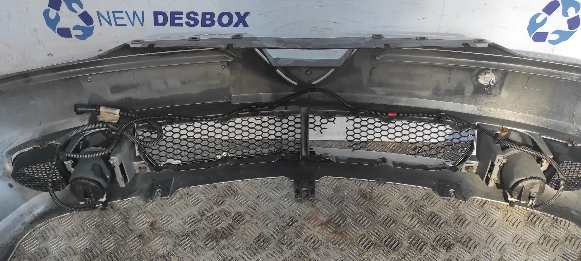 Recambio de PARAGOLPES DELANTERO para ALFA ROMEO 156 (116) 1.6 T.Spark Progression AR67601 referencia OEM IAM    - BLANCO 5