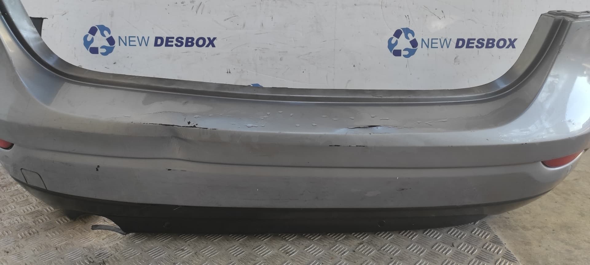 Recambio de PARAGOLPES TRASERO para RENAULT FLUENCE Dynamique K9KG8 referencia OEM IAM    - BLANCO 8