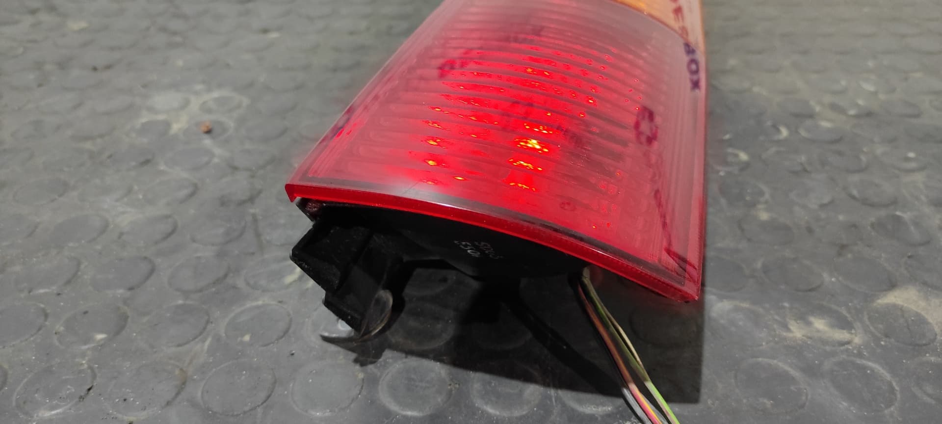 Recambio de PILOTO TRASERO DERECHO para SUZUKI IGNIS RM (MH) Básico Z13DT referencia OEM IAM P3052   - BLANCO 7
