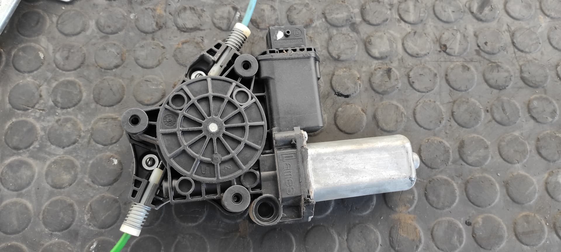 Recambio de ELEVALUNAS DELANTERO DERECHO para OPEL CORSA D CMon Z12XEP referencia OEM IAM 541613212   - BLANCO 5