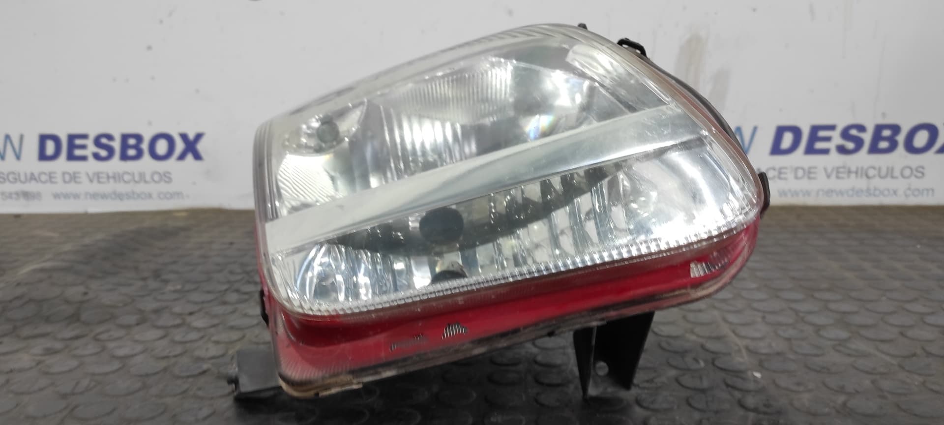 Recambio de FARO DERECHO para SUZUKI IGNIS RM (MH) Básico Z13DT referencia OEM IAM P2753   - BLANCO 4