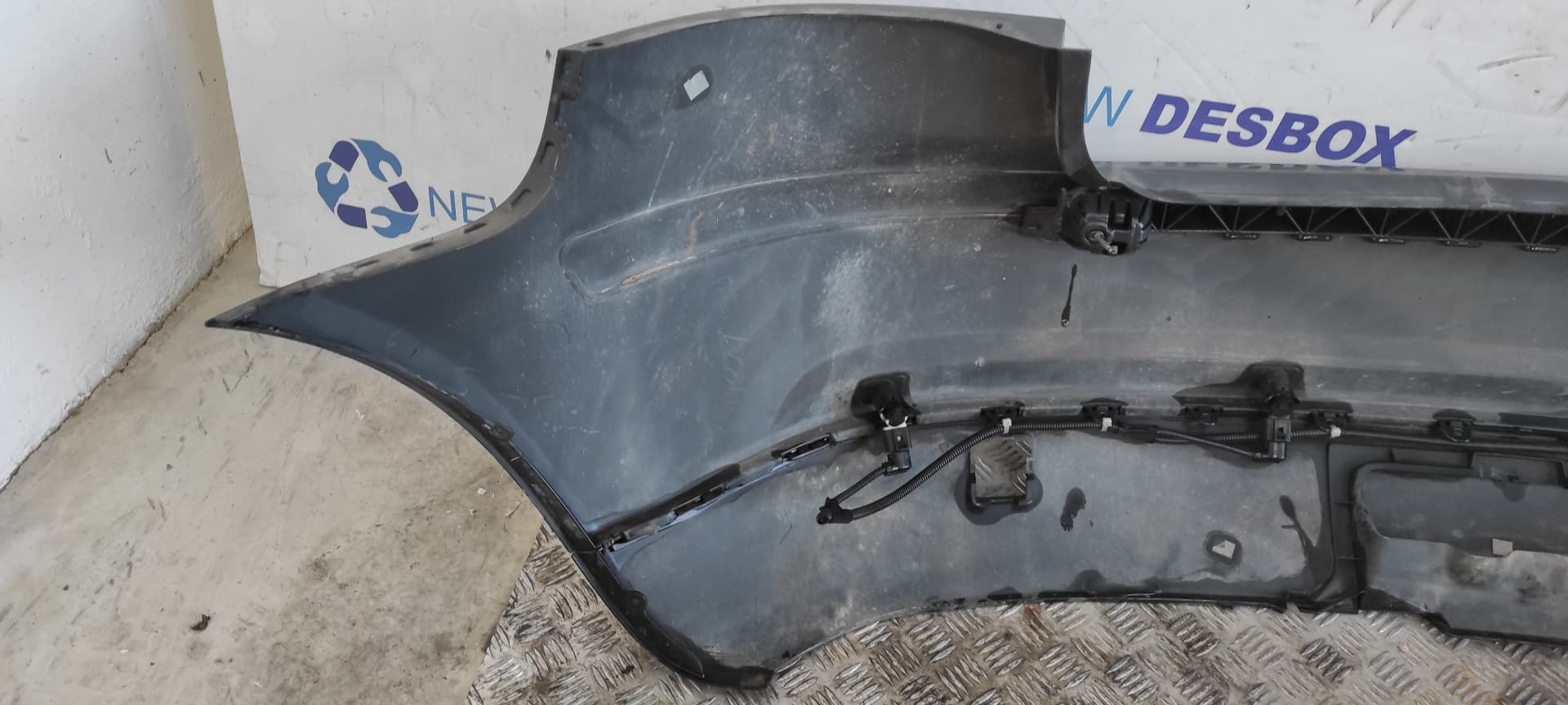 Recambio de PARAGOLPES TRASERO para AUDI A3 (8P) BKD referencia OEM IAM    - NEGRO 2