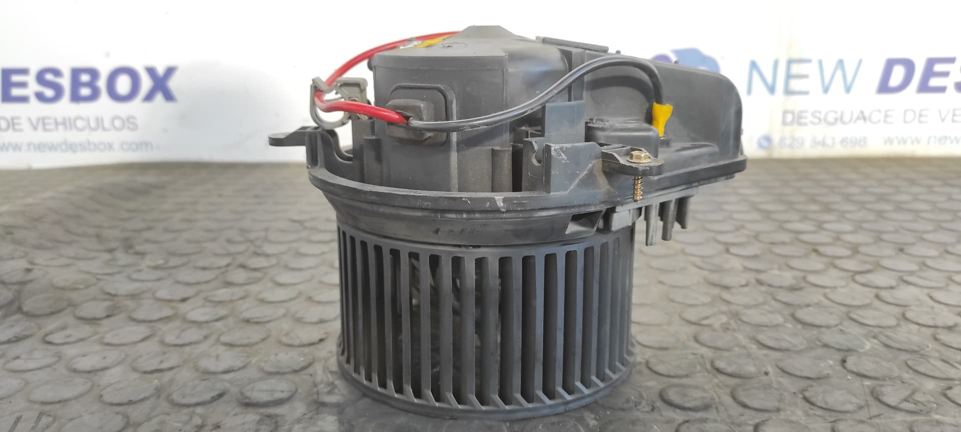 Recambio de MOTOR CALEFACCION para PEUGEOT PARTNER (S1) 1.9 Diesel WJYDW8B referencia OEM IAM 650440D   - ROJO 4