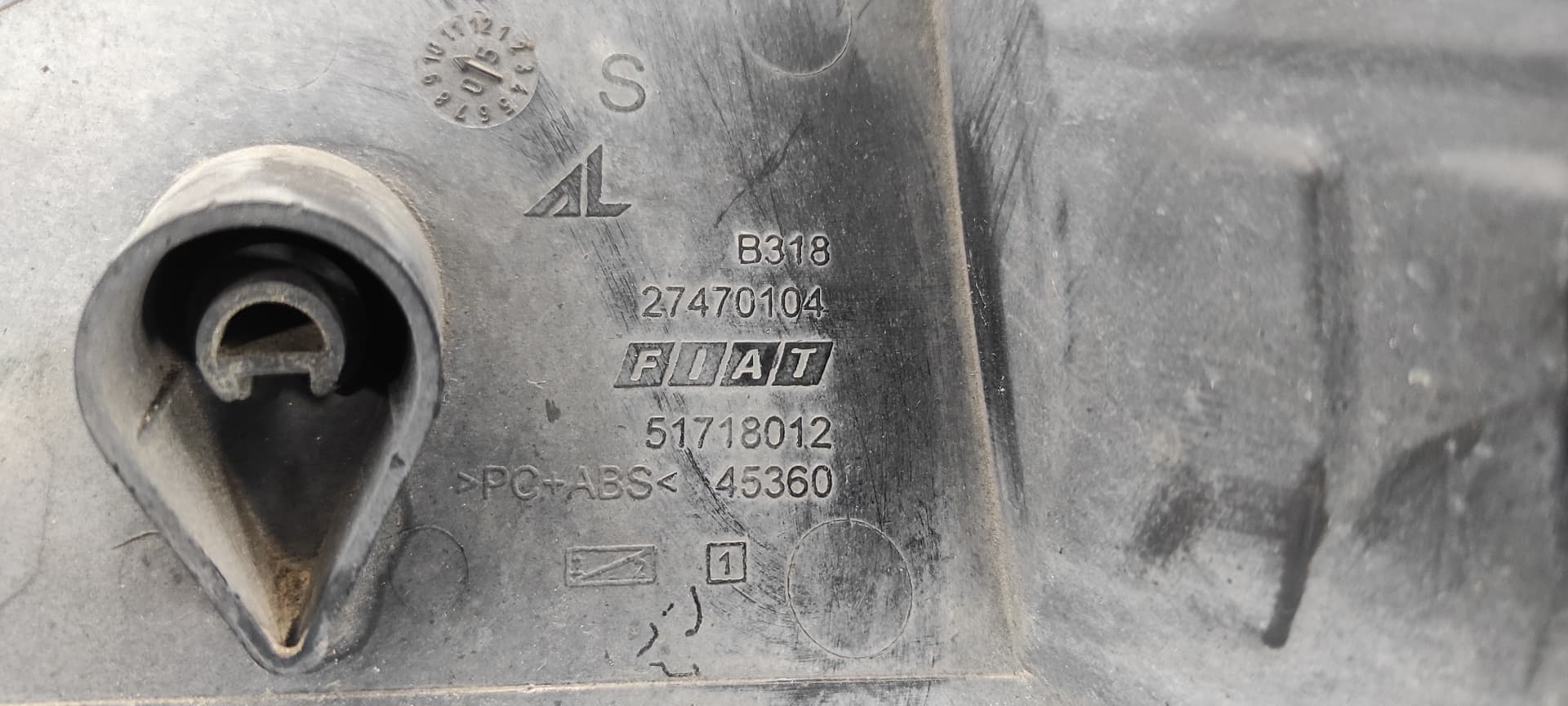Recambio de FARO ANTINIEBLA TRASERO IZQUIERDO para FIAT GRANDE PUNTO (199) 1.3 16V JTD CAT 199A2000 referencia OEM IAM 51718012   - AZUL 2
