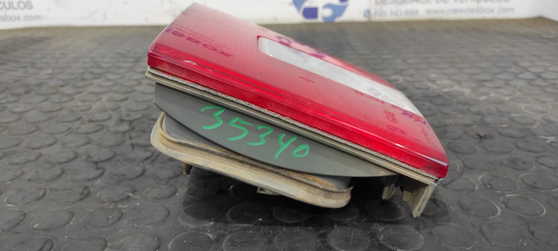 Recambio de PILOTO PORTON IZQUIERDO para CITROEN EVASION 2.0 16V HDi CAT (RHW / DW10ATED4) RHZ referencia OEM IAM 45240   - AZUL 9