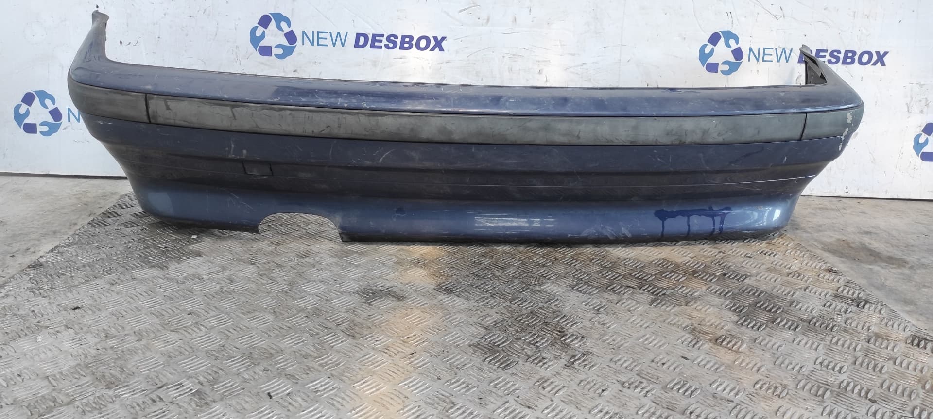 Recambio de PARAGOLPES TRASERO para BMW SERIE 3 COMPACTO (E36) referencia OEM IAM
