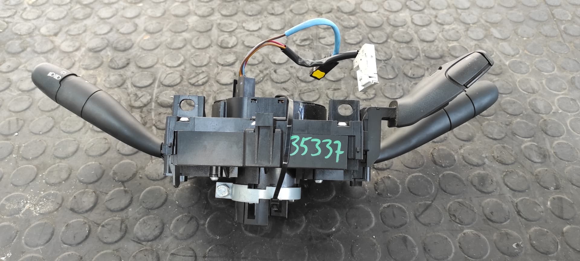 Recambio de MANDO MULTIFUNCION para PEUGEOT 207 8FS referencia OEM IAM 96657274XT   - NEGRO 3