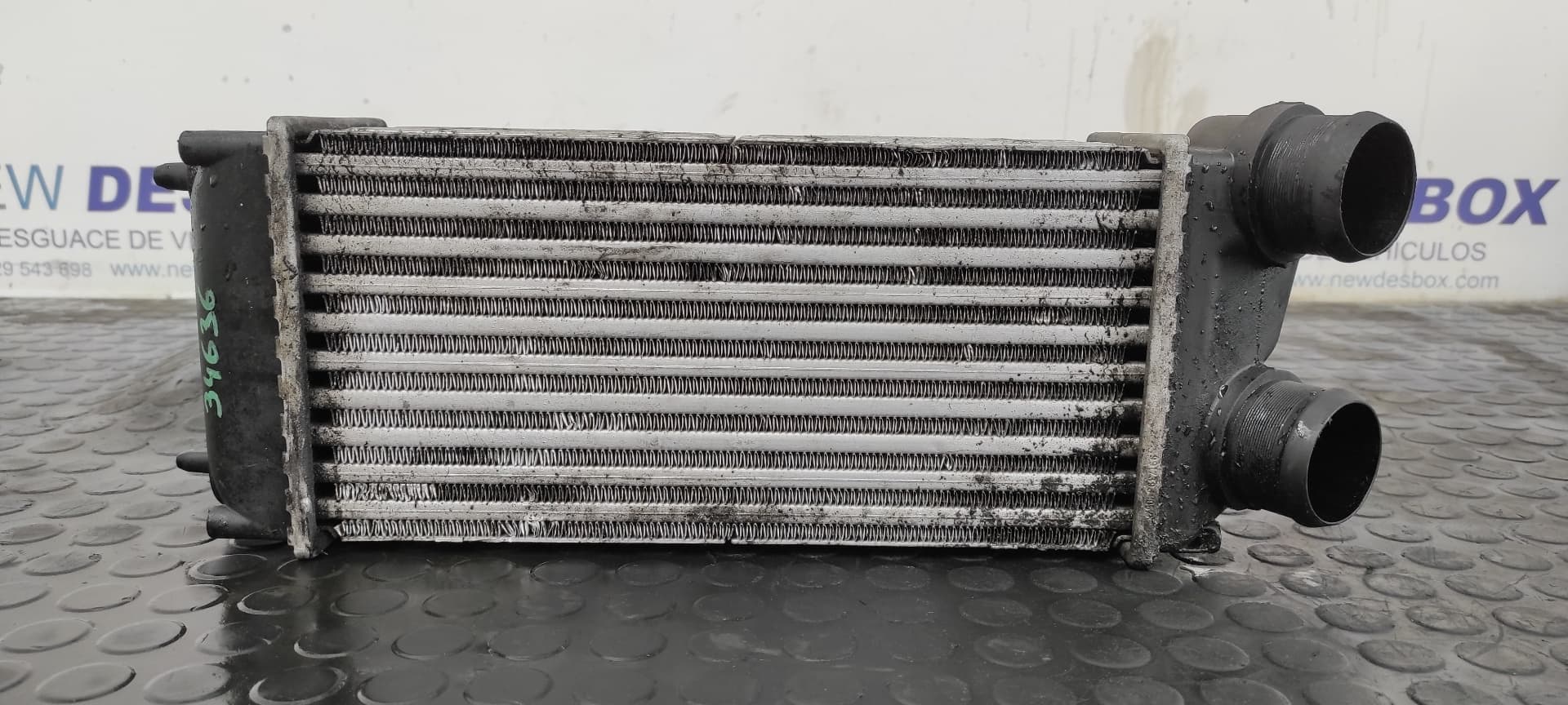 Recambio de INTERCOOLER para CITROEN C4 PICASSO Cool 9HZ referencia OEM IAM 9648551880   - GRIS