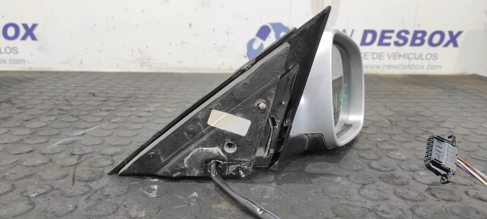 Recambio de RETROVISOR DERECHO para VOLKSWAGEN PASSAT BERLINA (3B3) Advance ALT referencia OEM IAM 020514   - GRIS 2