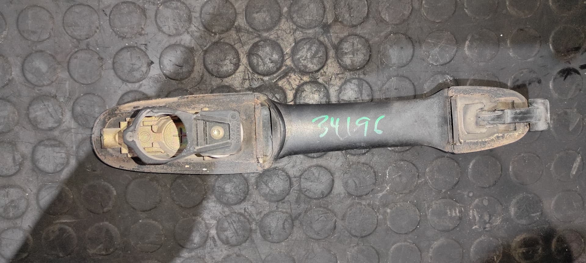 Recambio de MANETA DELANTERA DERECHA para MERCEDES-BENZ VITO MIXTO 06.2003 -> 111  CDI  Compacto  (639.601) 646982 referencia OEM IAM    - BLANCO 4