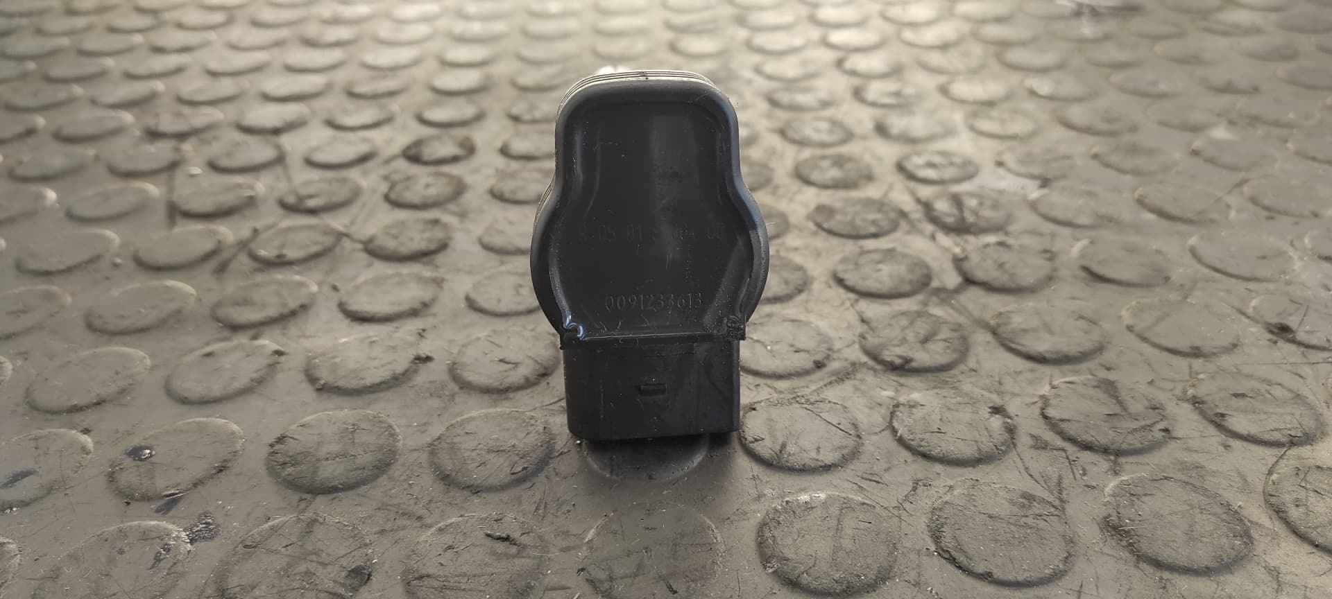 Recambio de BOBINA ENCENDIDO para VOLKSWAGEN PASSAT BERLINA (3B3) Advance ALT referencia OEM IAM R0501S00400   - GRIS 2