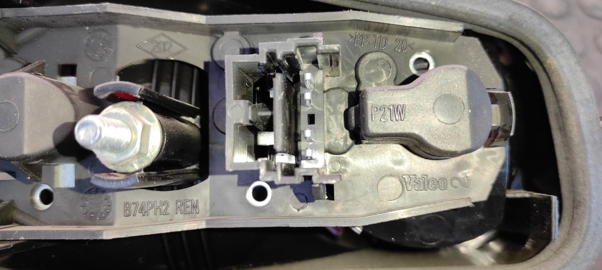Recambio de PILOTO PORTON DERECHO para RENAULT LAGUNA II (BG0) Authentique F9Q758 referencia OEM IAM B74PH2   - BLANCO 4
