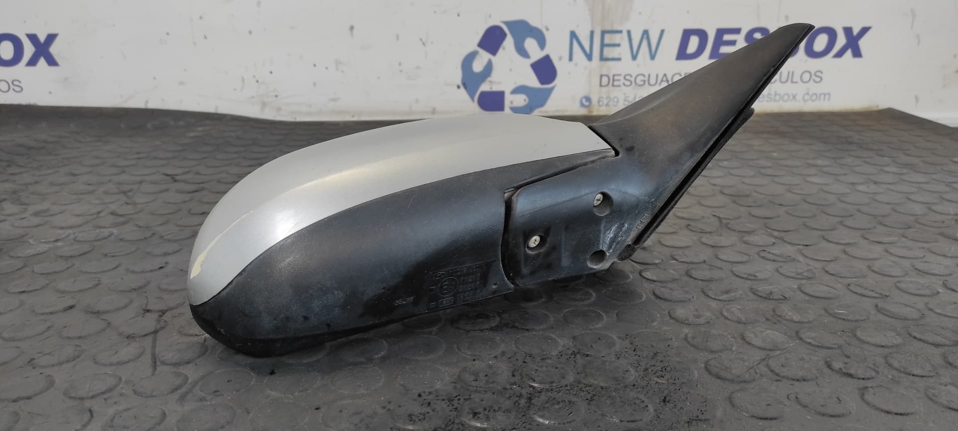 Recambio de RETROVISOR DERECHO para KIA SHUMA II 1.6 CAT S6D        referencia OEM IAM 012151   - GRIS 3