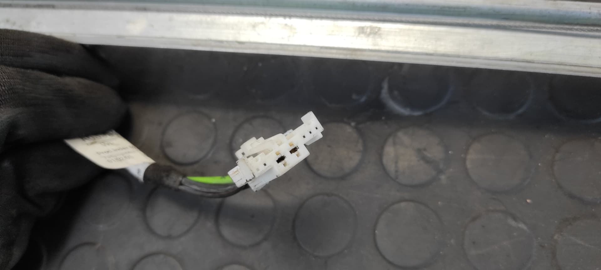 Recambio de ELEVALUNAS DELANTERO DERECHO para MERCEDES-BENZ VITO MIXTO 06.2003 -> 111  CDI  Compacto  (639.601) 646982 referencia OEM IAM 0130821940   - BLANCO 10