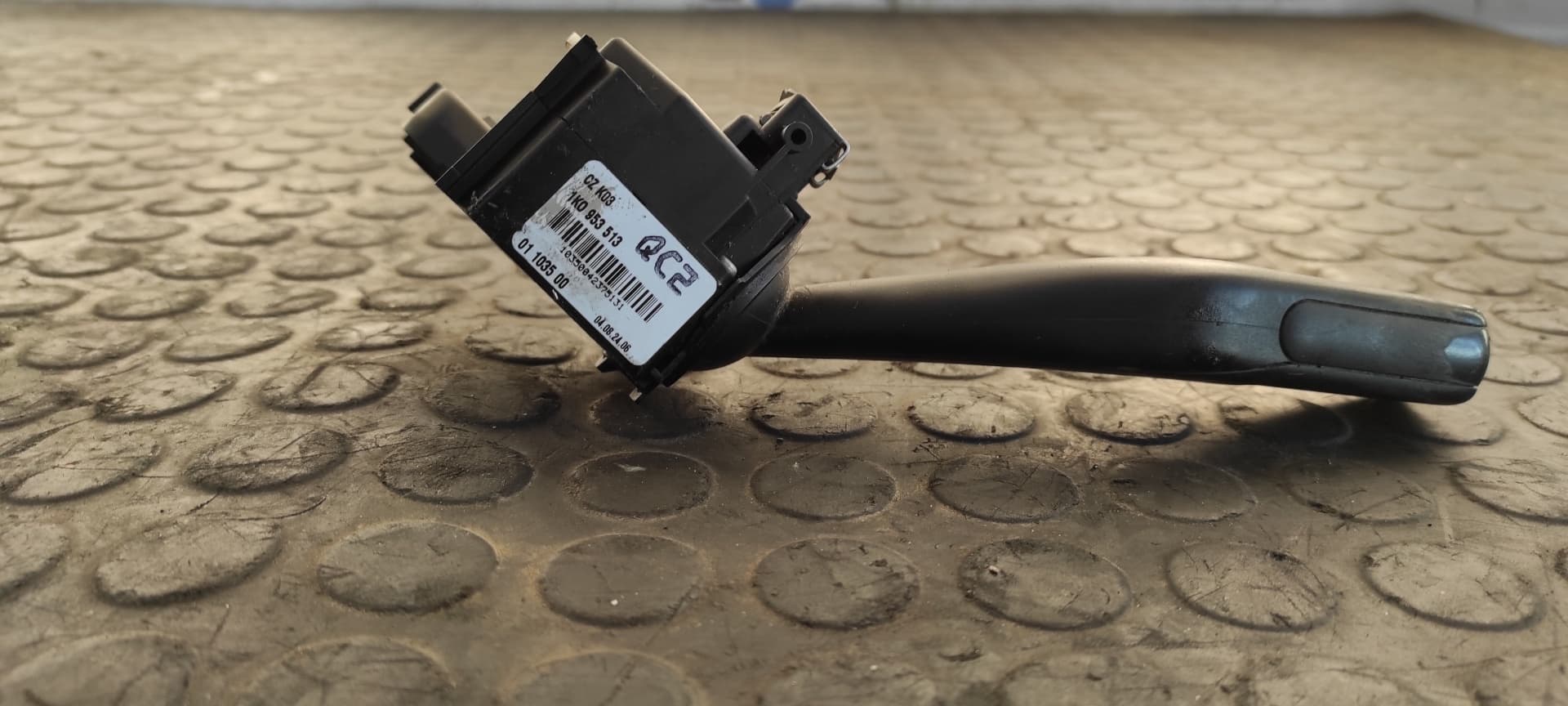 Recambio de MANDO INTERMITENTES para AUDI A3 (8P) 2.0 TDI Ambiente BKD referencia OEM IAM 1K0953513   - NEGRO 5