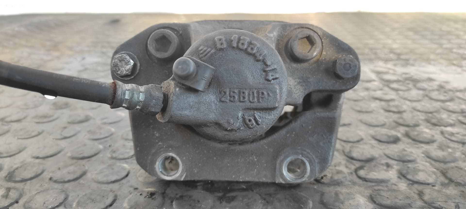 Recambio de PINZA DE FRENO DELANTERA IZQUIERDA para RENAULT CLIO II FASE I (B/CBO) 1.9 D F9Q H7 referencia OEM IAM B133414   - BLANCO 2