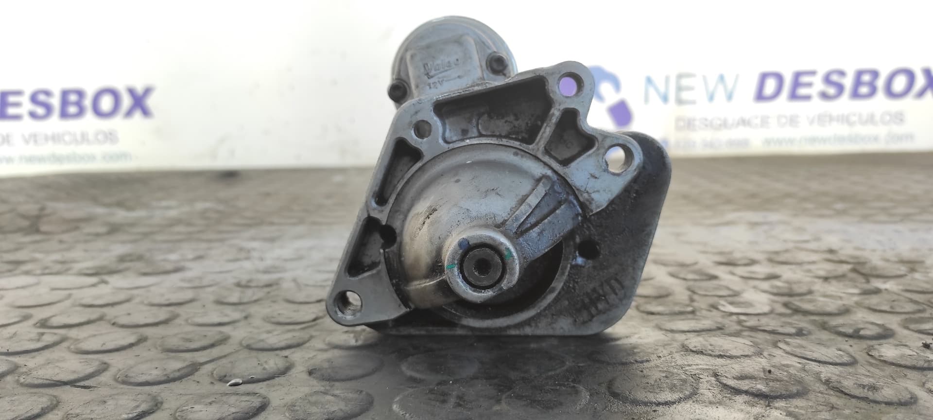 Recambio de MOTOR ARRANQUE para RENAULT MEGANE III BERLINA 5 P K9K J8 referencia OEM IAM 233003329R   - BLANCO 2