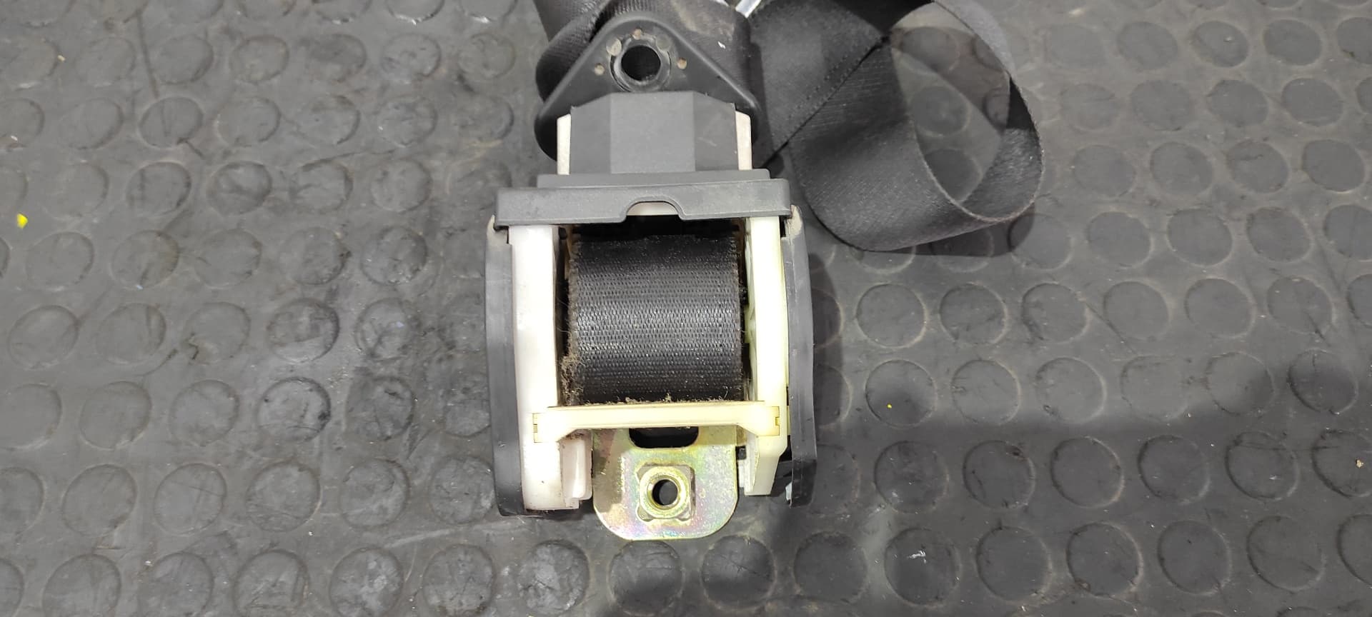Recambio de CINTURON DELANTERO IZQUIERDO para FORD KA (CCQ) 1.3 8V Duratec CAT J4P referencia OEM IAM 97KBB61295AH   - VERDE 4