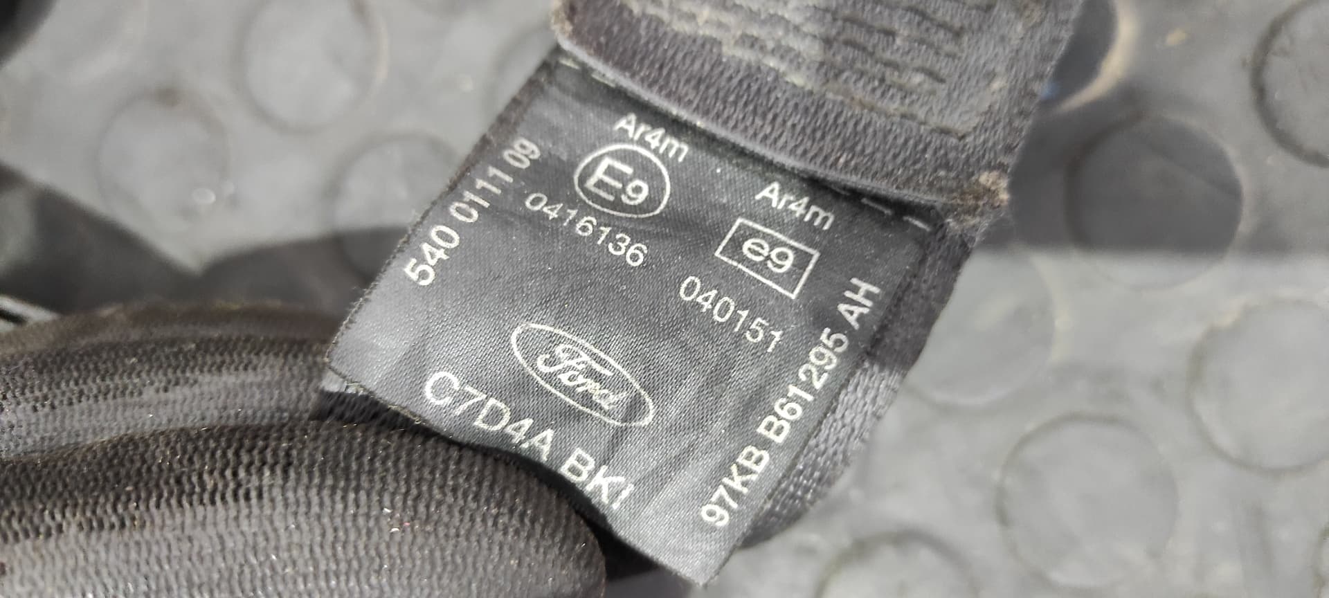 Recambio de CINTURON DELANTERO IZQUIERDO para FORD KA (CCQ) 1.3 8V Duratec CAT J4P referencia OEM IAM 97KBB61295AH   - VERDE 2