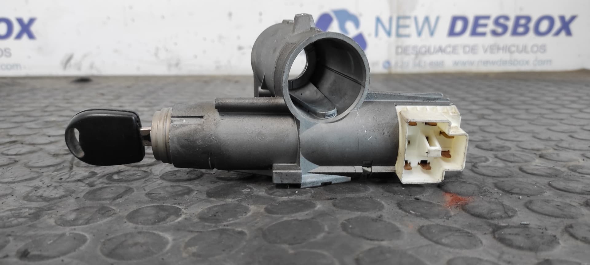 Recambio de CONMUTADOR DE ARRANQUE para VOLKSWAGEN SHARAN (7M8) 1.9 TDI AFN referencia OEM IAM P012106   - GRIS 7