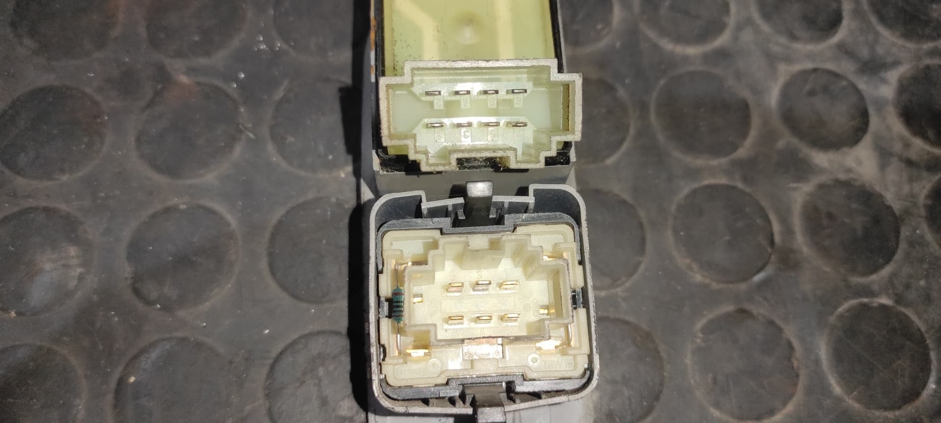 Recambio de MANDO ELEVALUNAS DELANTERO IZQUIERDO para VOLKSWAGEN SHARAN (7M8) 1.9 TDI AFN referencia OEM IAM    - GRIS 5