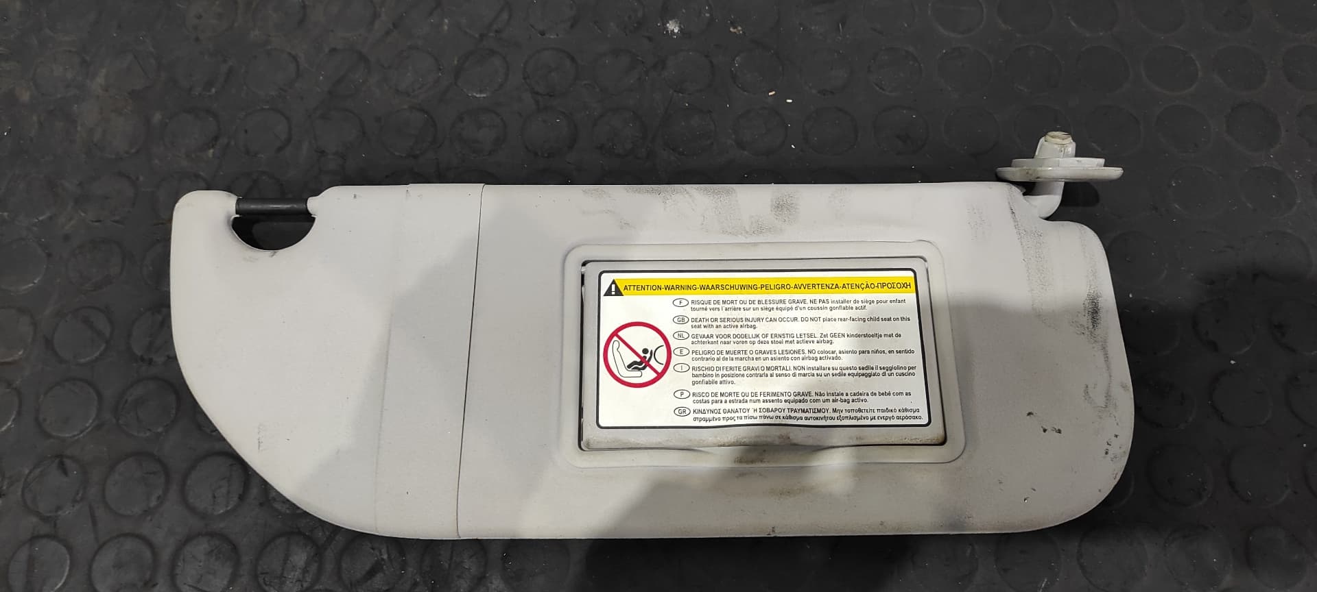 Recambio de PARASOL DERECHO para CITROEN C3 1.4 Audace KFVTU3JP referencia OEM IAM    - GRIS 2