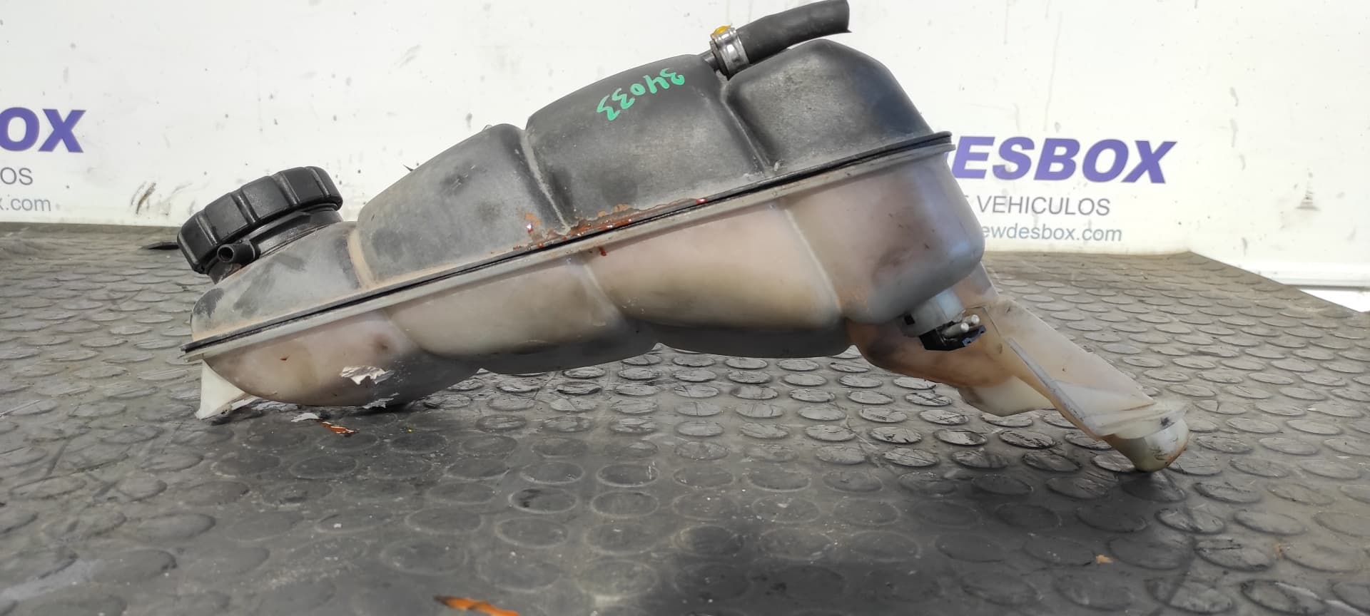 Recambio de DEPOSITO EXPANSION para MERCEDES-BENZ CLASE E (W210) BERLINA M111942 referencia OEM IAM A2105840921   - AZUL 4