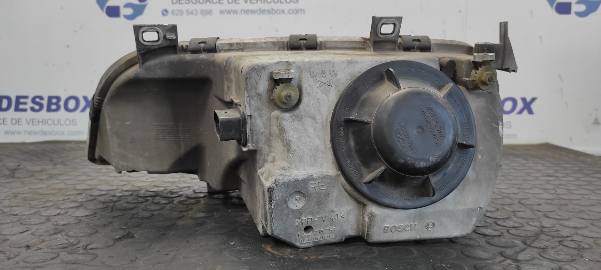 Recambio de FARO DERECHO para VOLKSWAGEN SHARAN (7M8) 1.9 TDI AFN referencia OEM IAM 7M1941016K   - GRIS 3