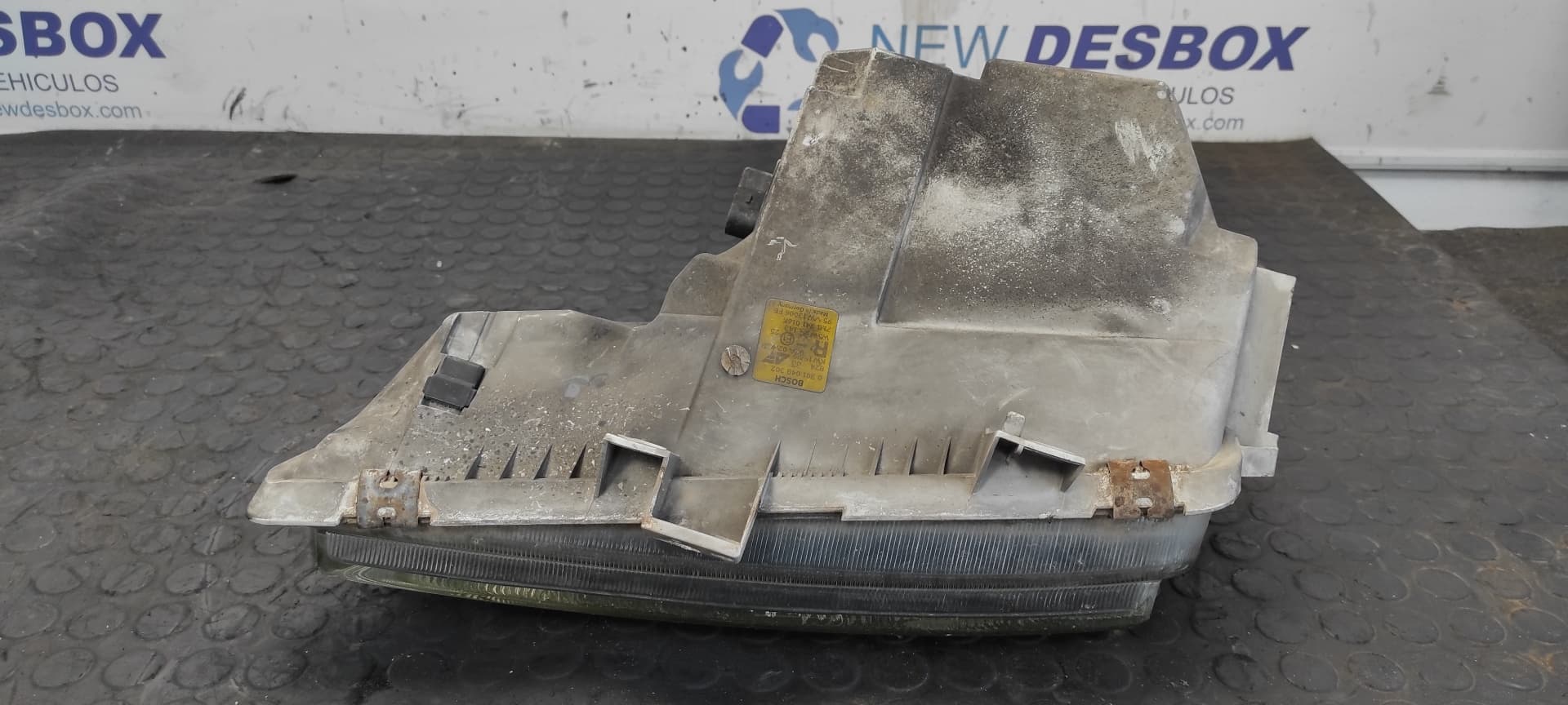 Recambio de FARO DERECHO para VOLKSWAGEN SHARAN (7M8) 1.9 TDI AFN referencia OEM IAM 7M1941016K   - GRIS 6